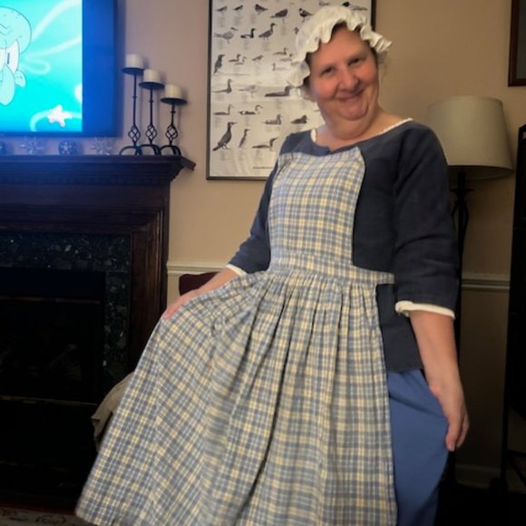 Meet your Posher, Leeann - Picture 2 of 3